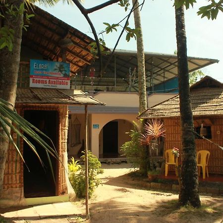 Elara Beach View Homestay Alappuzha ภายนอก รูปภาพ