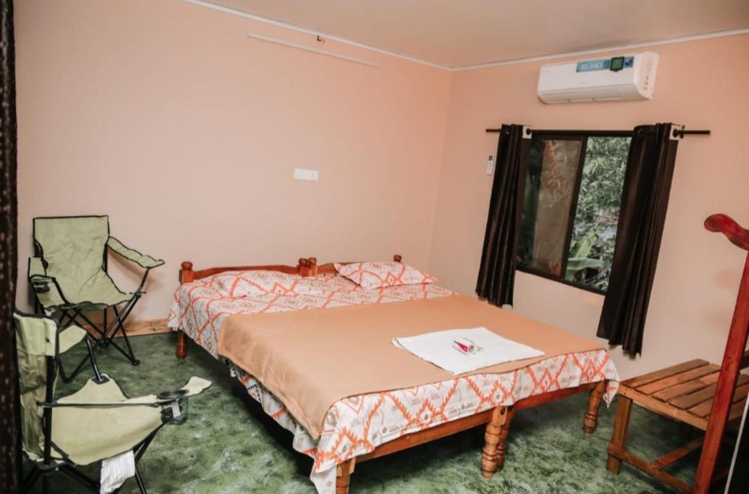 Elara Beach View Homestay Alappuzha ภายนอก รูปภาพ