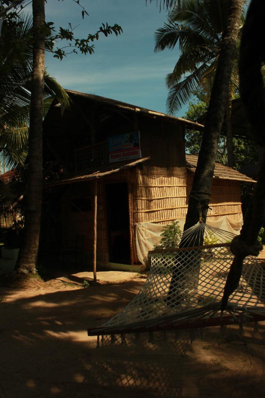 Elara Beach View Homestay Alappuzha ภายนอก รูปภาพ
