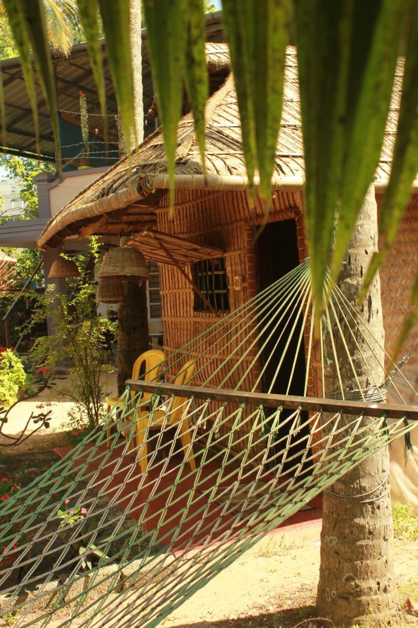 Elara Beach View Homestay Alappuzha ภายนอก รูปภาพ
