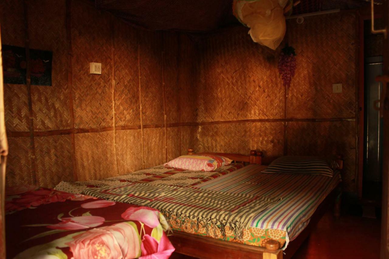 Elara Beach View Homestay Alappuzha ภายนอก รูปภาพ
