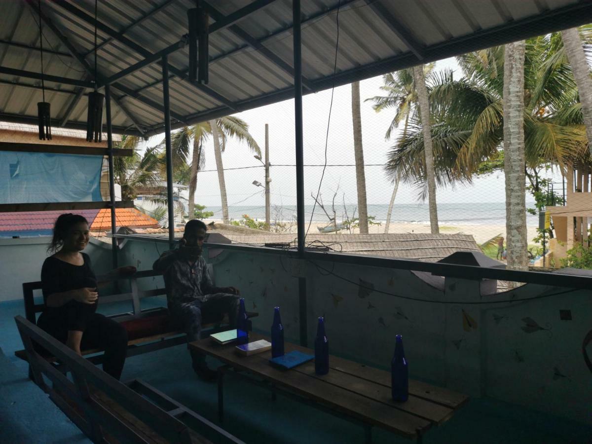 Elara Beach View Homestay Alappuzha ภายนอก รูปภาพ