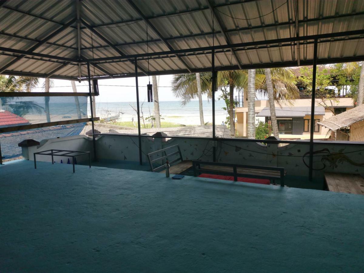 Elara Beach View Homestay Alappuzha ภายนอก รูปภาพ